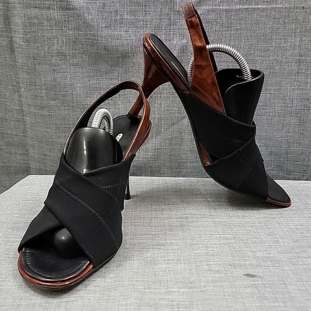 Donald Pliner Saddle open-toe Slingback Sandal, Brown Patent Leather Trim SZ 8.5
